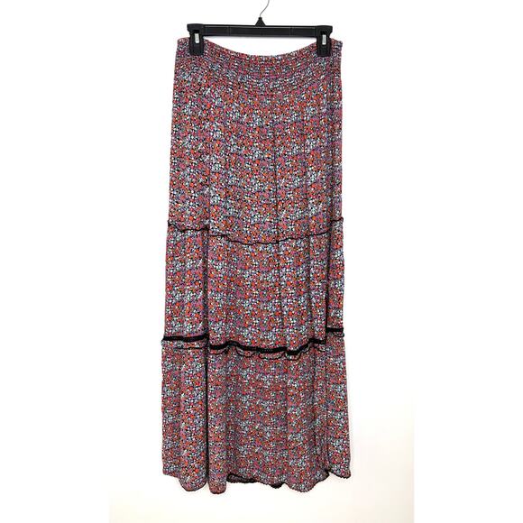 BILA Dresses & Skirts - BILA Ditsy Floral Tiered Midi/Maxi Skirt Sz M Smocked Waist Crochet Trim Boho